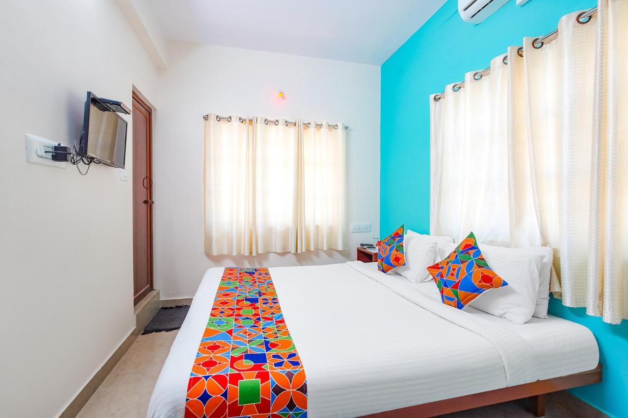 Fabexpress Manyu Inn - Nr Haralur Road Бенґалуру Екстер'єр фото