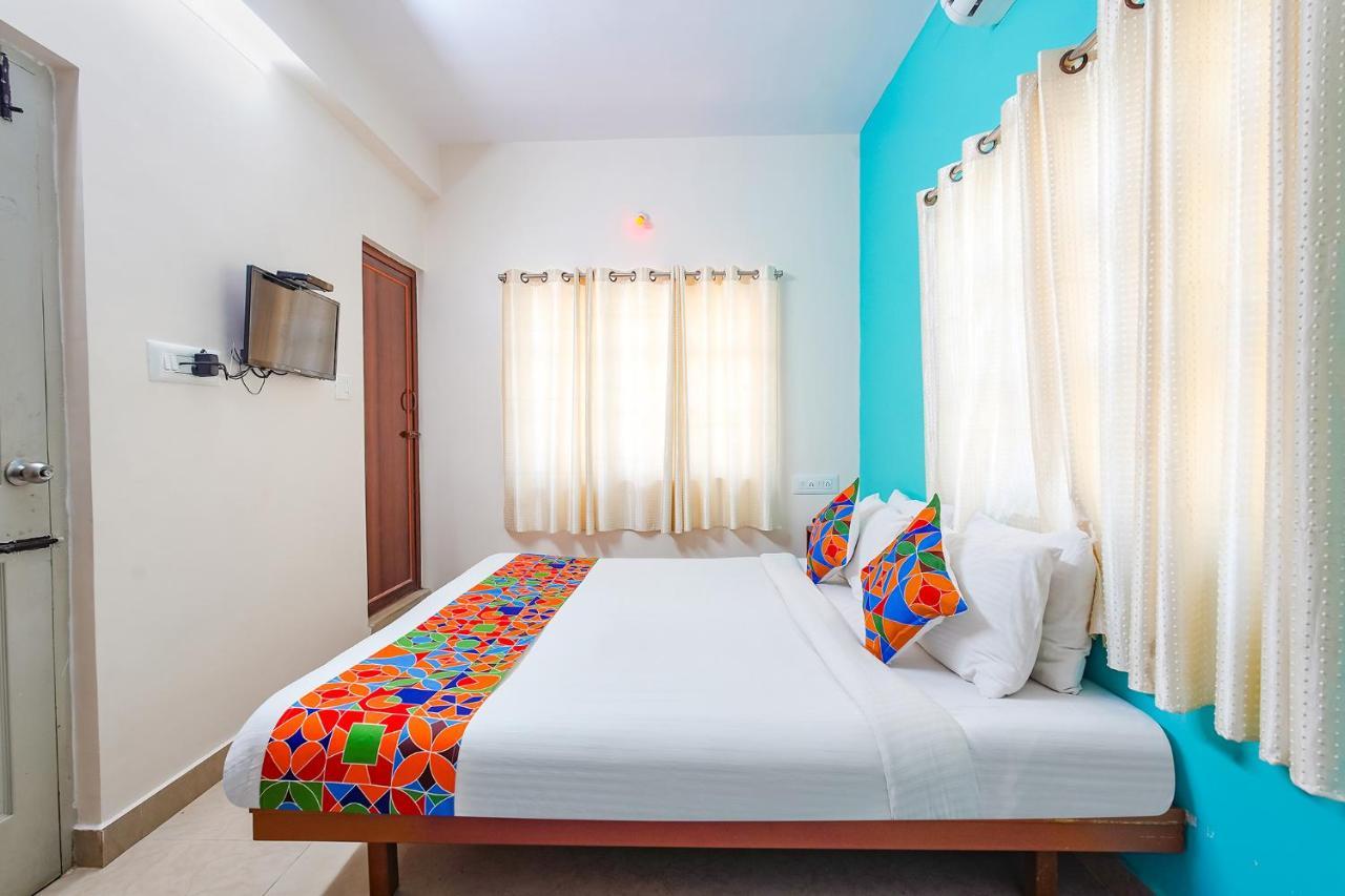 Fabexpress Manyu Inn - Nr Haralur Road Бенґалуру Екстер'єр фото